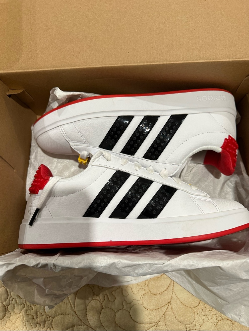 Adidas grand court 2.0 Lego Men’s size 7